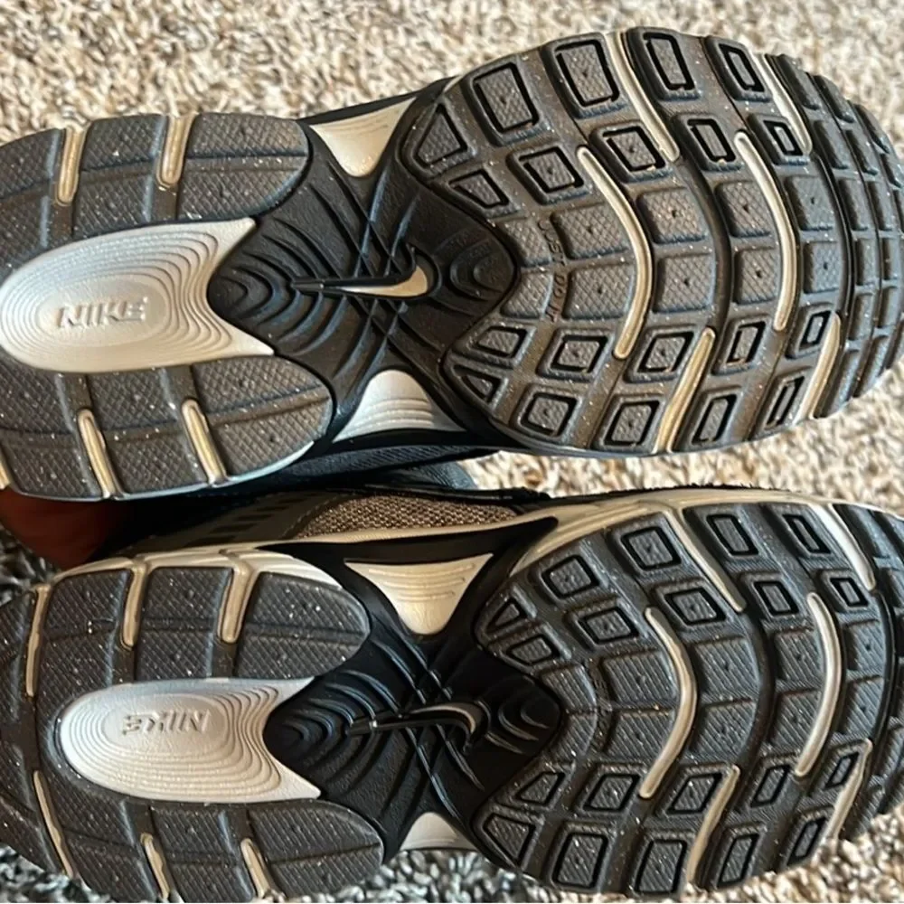 Nike Flex Runner 3 size 13c
